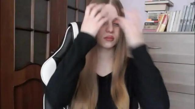 Image 3 of redhead_rabbit Stream on Chaturbate on 1 month ago