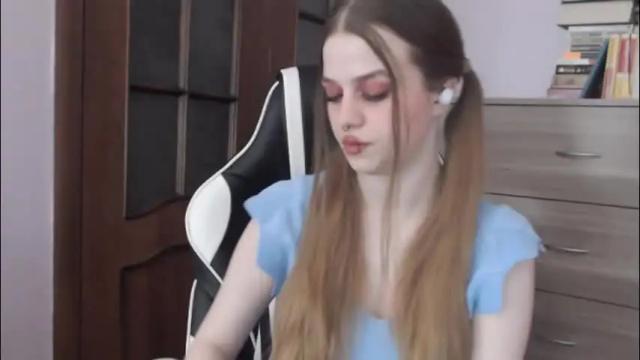 Thumbnail 2, redhead_rabbit's Stream at Chaturbate, 10 hours ago