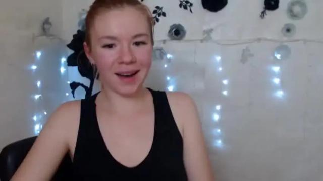 Image 11 of redheadsexi Stream on Chaturbate on 20 months ago
