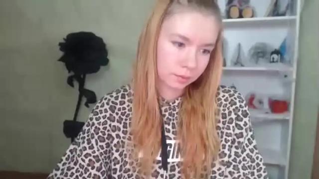 Image 10 of redheadsexi Stream on Chaturbate on 19 months ago