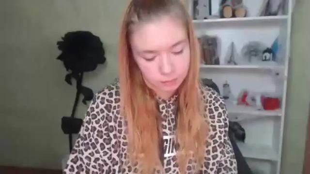 Image 12 of redheadsexi Stream on Chaturbate on 19 months ago
