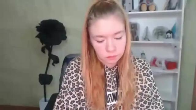 Image 6 of redheadsexi Stream on Chaturbate on 19 months ago