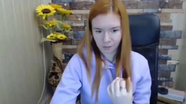 Image 12 of redheadsexi Stream on Chaturbate on 18 months ago