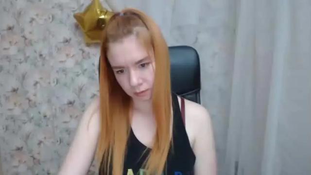 Image 10 of redheadsexi Stream on Chaturbate on 15 months ago