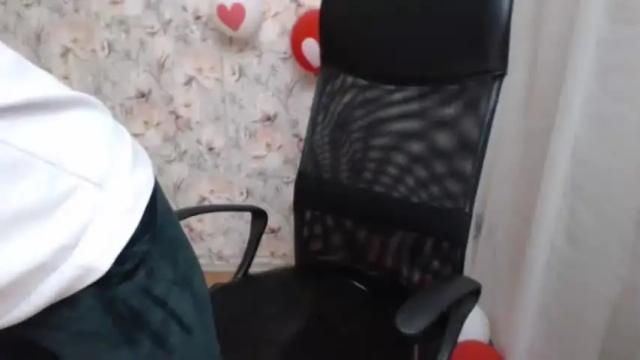 Image 3 of redheadsexi Stream on Chaturbate on 15 months ago