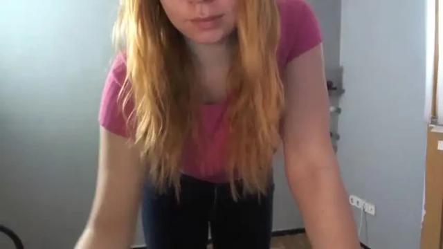 Image 6 of redheadsexi Stream on Chaturbate on 14 months ago