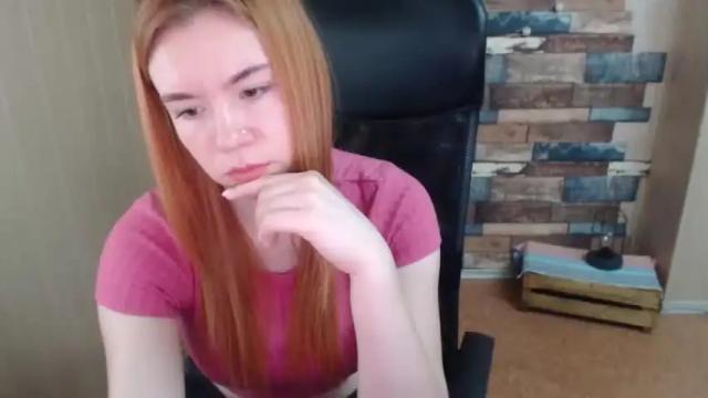 Image 12 of redheadsexi Stream on Chaturbate on 14 months ago