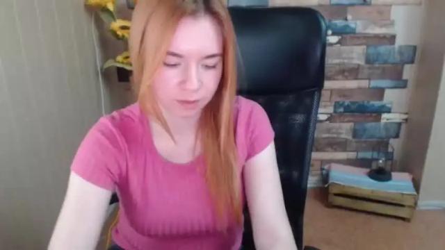 Image 2 of redheadsexi Stream on Chaturbate on 14 months ago