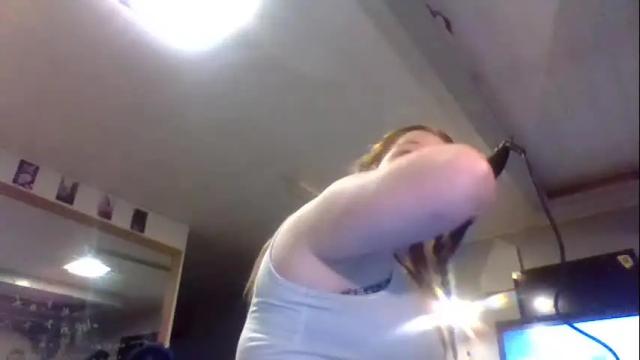 Image 4 of redheadslutwife8803 Stream on Chaturbate on 23 days ago