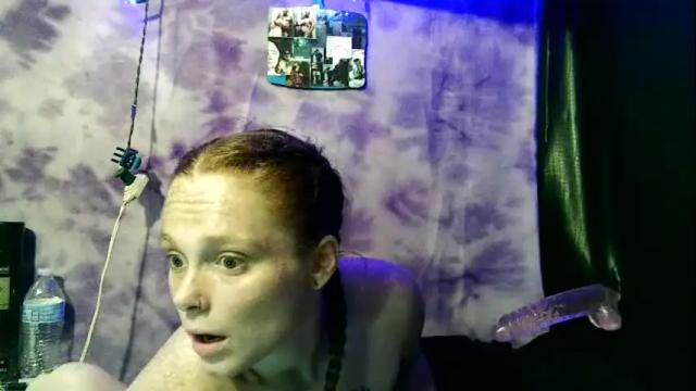 Image 12 of redheadslutwife8803 Stream on Chaturbate on 2 months ago