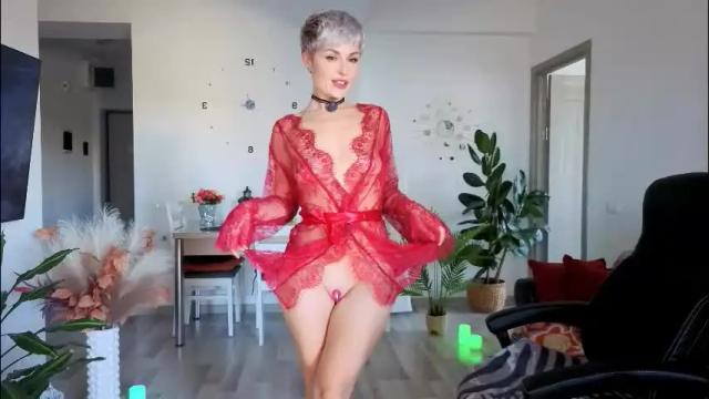 Image 8 of redhotline Stream on Chaturbate on 4 days ago