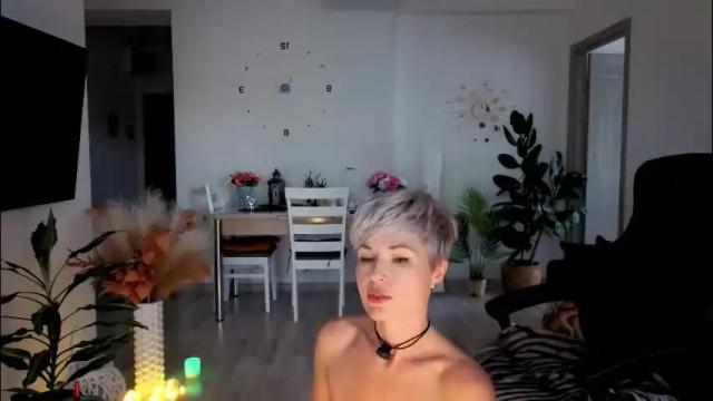 Image 7 of redhotline Stream on Chaturbate on 3 days ago