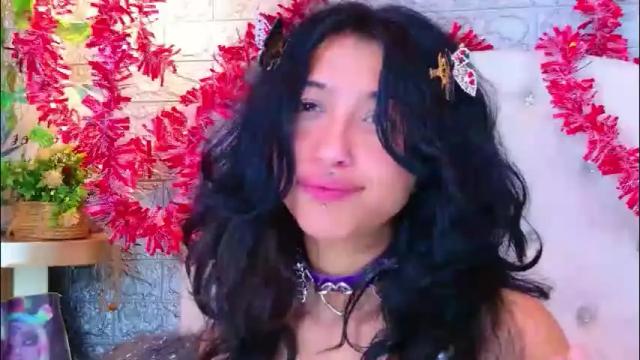 Image 8 of redhotter_ Stream on Chaturbate on 20 days ago