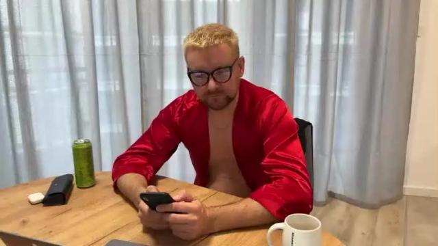 Image 12 of redibex Stream on Chaturbate on 18 months ago