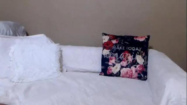 Image 10 of redizabel Stream on Chaturbate on 28 days ago