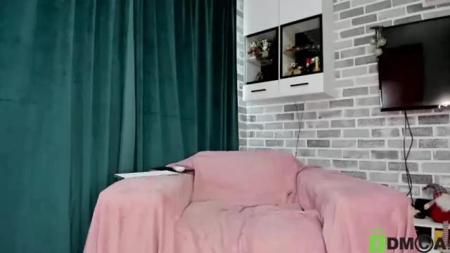 Image 6 of redlaylla Stream on Chaturbate on 15 months ago