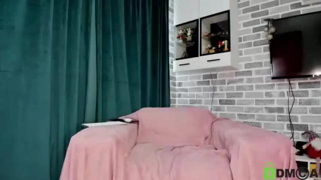 Image 8 of redlaylla Stream on Chaturbate on 15 months ago