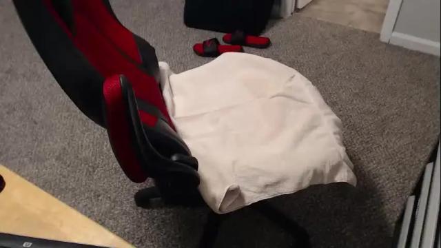 Image 6 of redmetal193 Stream on Chaturbate on 3 months ago