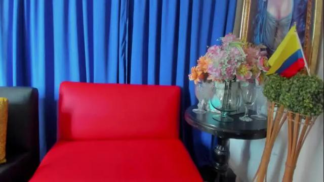 Image 11 of redroomxx Stream on Chaturbate on 9 days ago