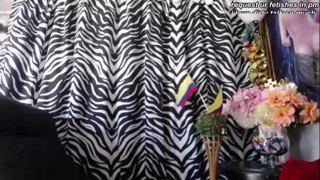Image 6 of redroomxx Stream on Chaturbate on 1 month ago