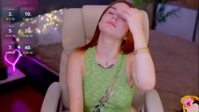 Image 6 of redshinee Stream on Chaturbate on 2 months ago