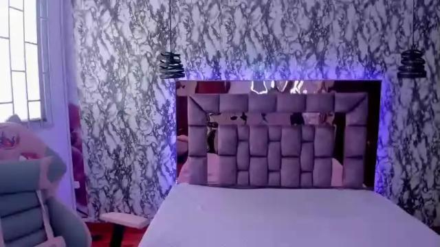 Image 7 of reed_cherry Stream on Chaturbate on 14 months ago