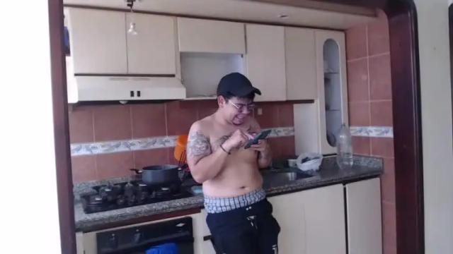 Image 2 of reedxrosee Stream on Chaturbate on 13 months ago