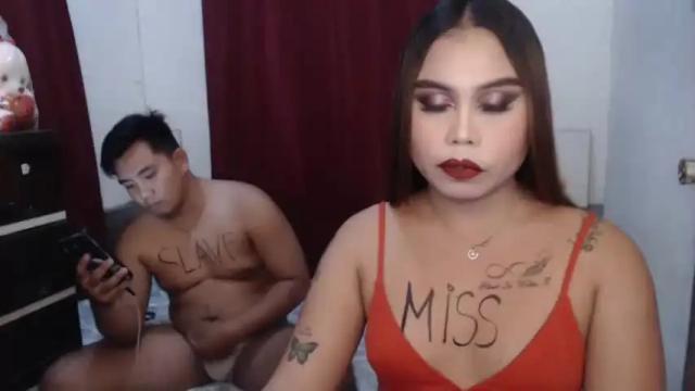 Image 3 of reen_cummerxx6 Stream on Chaturbate on 19 months ago