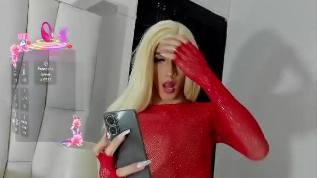 Image 6 of regiina_doll Stream on Chaturbate on 1 month ago
