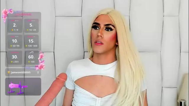 Image 8 of regiina_doll Stream on Chaturbate on 1 month ago