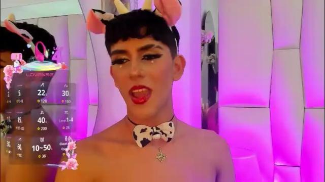 Image 10 of regiina_doll Stream on Chaturbate on 1 month ago