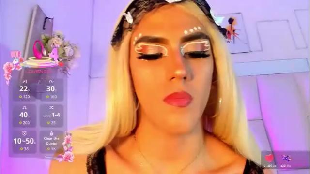 Image 10 of regiina_doll Stream on Chaturbate on 1 month ago