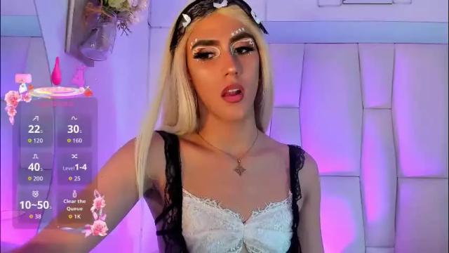 Image 8 of regiina_doll Stream on Chaturbate on 1 month ago