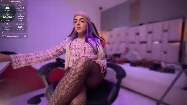 Image 11 of regina_mills__ Stream on Chaturbate on 5 months ago