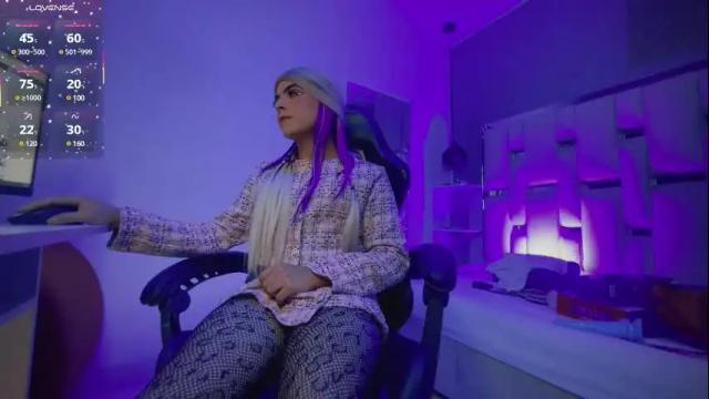 Image 11 of regina_mills__ Stream on Chaturbate on 5 months ago