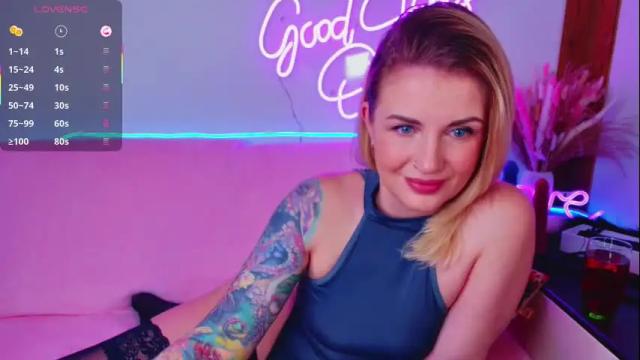 Image 3 of regina_zbarskaya Stream on Chaturbate on 26 days ago