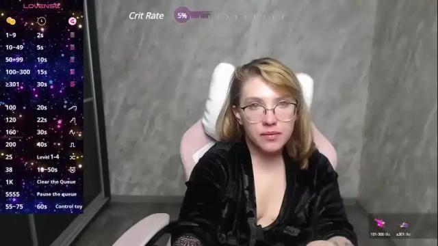 Image 7 of reginasmilee Stream on Chaturbate on 1 month ago