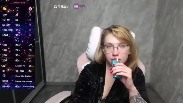 Image 8 of reginasmilee Stream on Chaturbate on 1 month ago