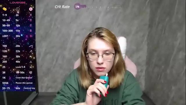 Image 6 of reginasmilee Stream on Chaturbate on 1 month ago