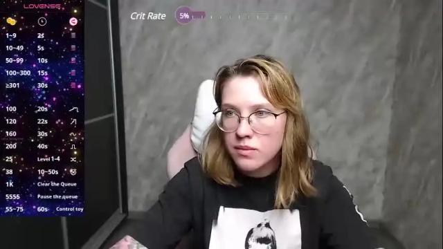 Image 8 of reginasmilee Stream on Chaturbate on 1 month ago