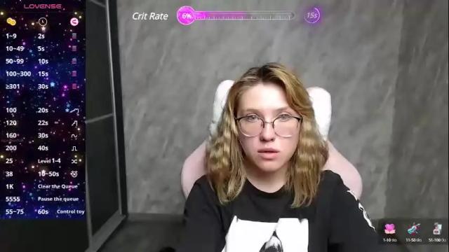 Image 12 of reginasmilee Stream on Chaturbate on 1 month ago