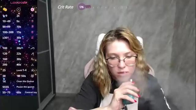 Image 8 of reginasmilee Stream on Chaturbate on 1 month ago
