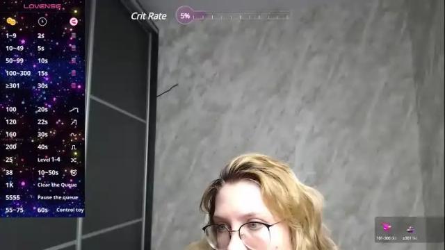 Image 12 of reginasmilee Stream on Chaturbate on 29 days ago