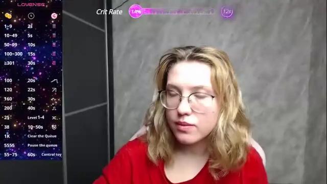 Image 8 of reginasmilee Stream on Chaturbate on 29 days ago