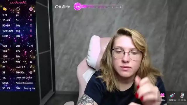 Image 6 of reginasmilee Stream on Chaturbate on 27 days ago