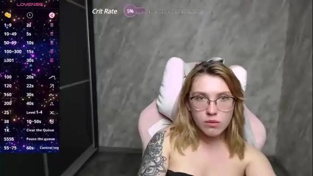 Image 11 of reginasmilee Stream on Chaturbate on 15 days ago