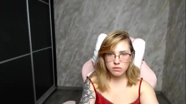 Image 11 of reginasmilee Stream on Chaturbate on 6 days ago