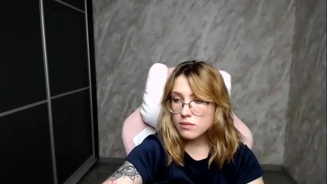 Thumbnail 2, reginasmilee's Stream at Chaturbate, 1 day ago