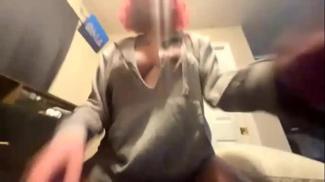 Image 8 of regular_bella Stream on Chaturbate on 4 months ago