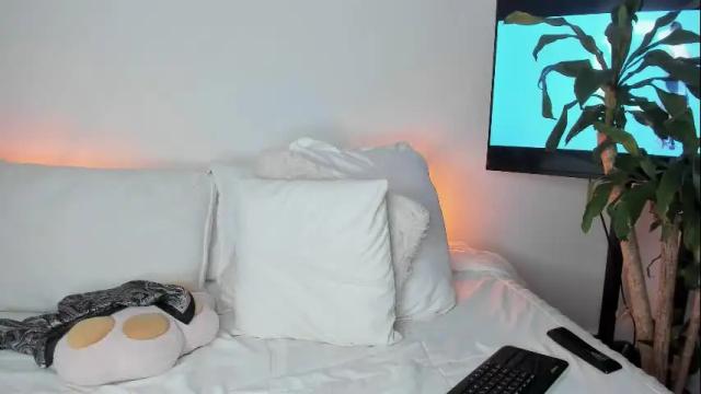 Image 3 of reichel_gray Stream on Chaturbate on 1 month ago